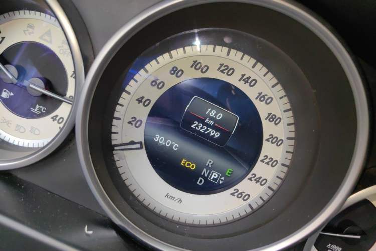 Used Mercedes-Benz E-Class 2014 Restyled E 260 L Sport Edition Odometer Close Up