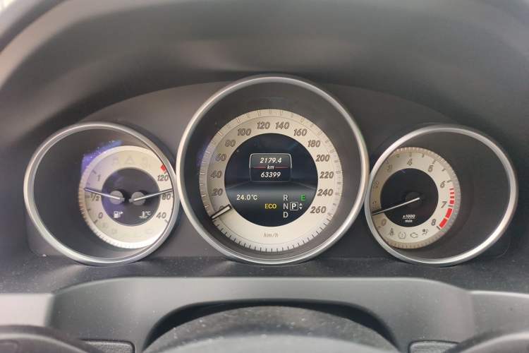 Used Mercedes-Benz E-Class 2014 E 200 Coupe Odometer Close Up