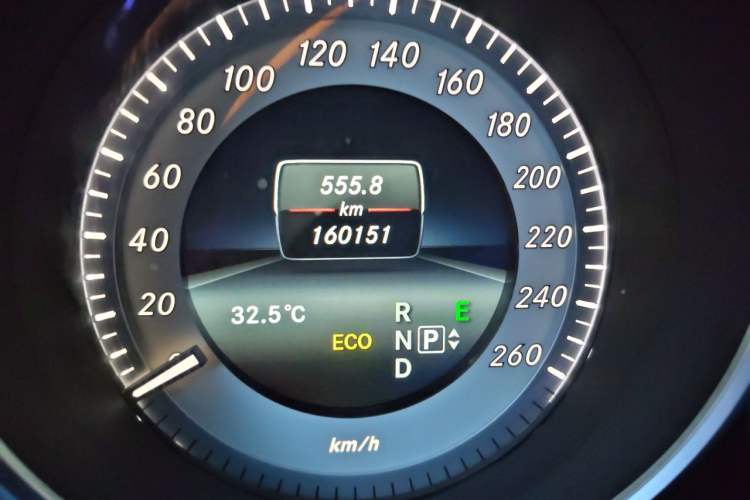 Used Mercedes-Benz E-Class 2014 E 200 Coupe Odometer Close Up