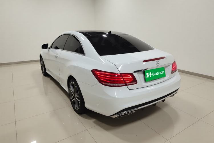 Used Mercedes-Benz E-Class 2014 E 260 Coupe Rear Left 45 Deg