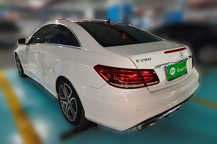 Used Mercedes-Benz E-Class 2014 E 200 Coupe Rear Left 45 Deg