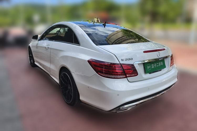 Used Mercedes-Benz E-Class 2014 E 200 Coupe Rear Left 45 Deg