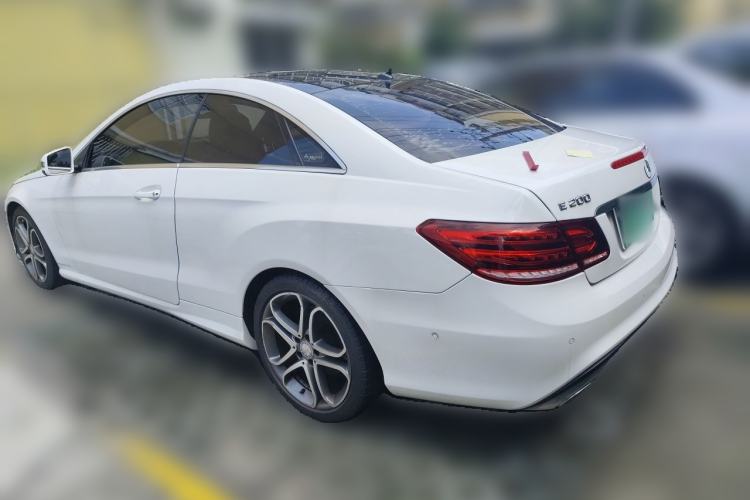 Used Mercedes-Benz E-Class 2014 E 200 Coupe Rear Left 45 Deg