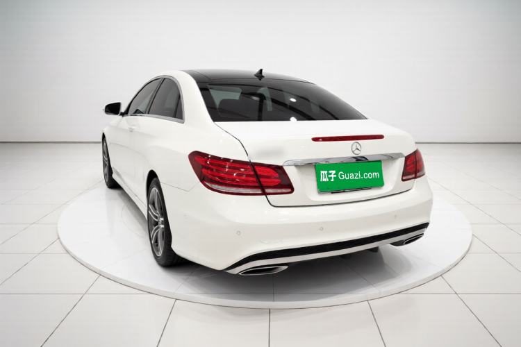 Used Mercedes-Benz E-Class 2014 E 200 Coupe Rear Left 45 Deg