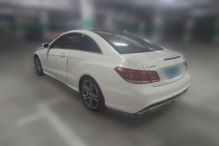 Used Mercedes-Benz E-Class 2014 E 200 Coupe Rear Left 45 Deg