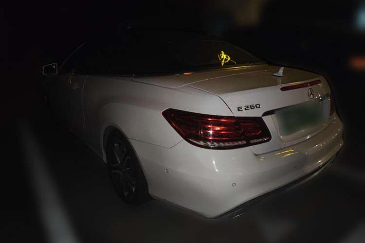 Used Mercedes-Benz E-Class 2014 E 260 Convertible Coupe Rear Left 45 Deg