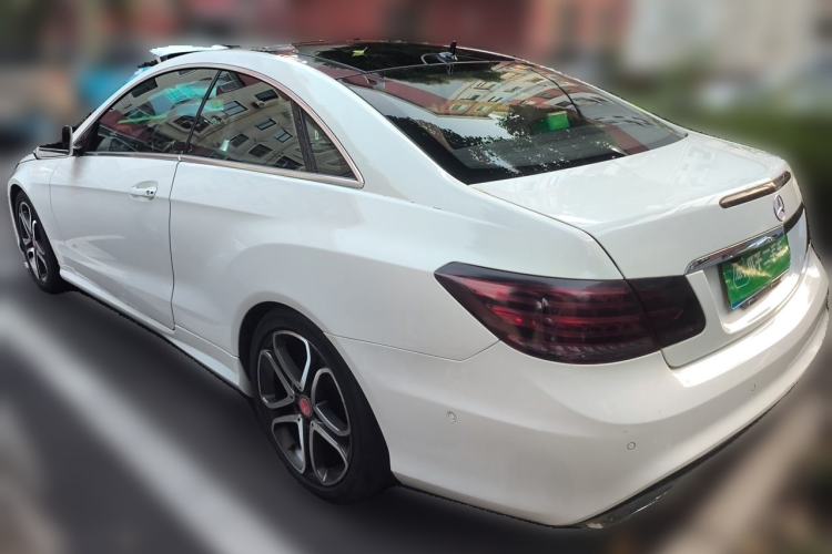 Used Mercedes-Benz E-Class 2014 E 200 Coupe Rear Left 45 Deg