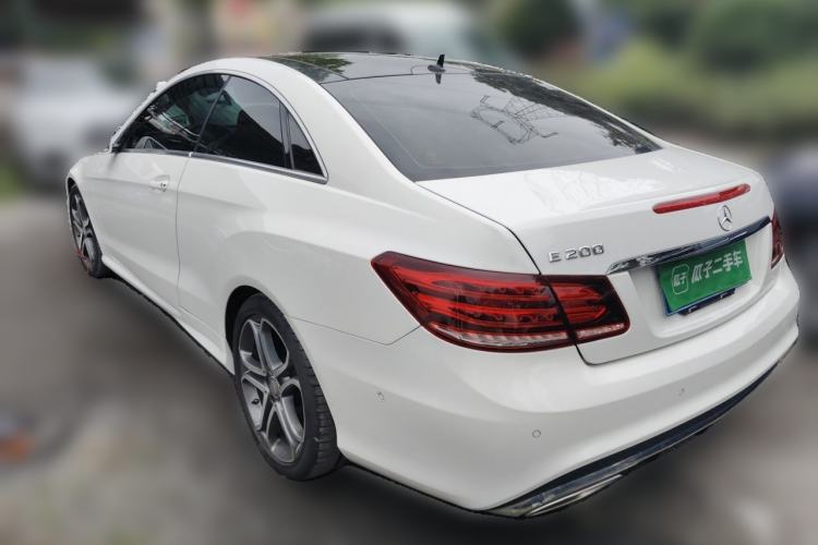 Used Mercedes-Benz E-Class 2014 E 200 Coupe Rear Left 45 Deg