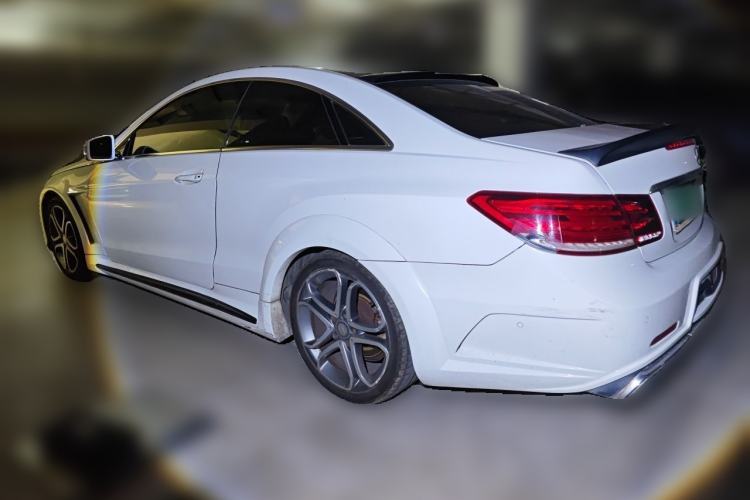 Used Mercedes-Benz E-Class 2014 E 200 Coupe Rear Left 45 Deg