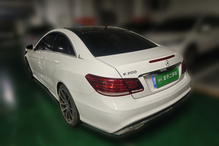 Used Mercedes-Benz E-Class 2014 E 200 Coupe Rear Left 45 Deg