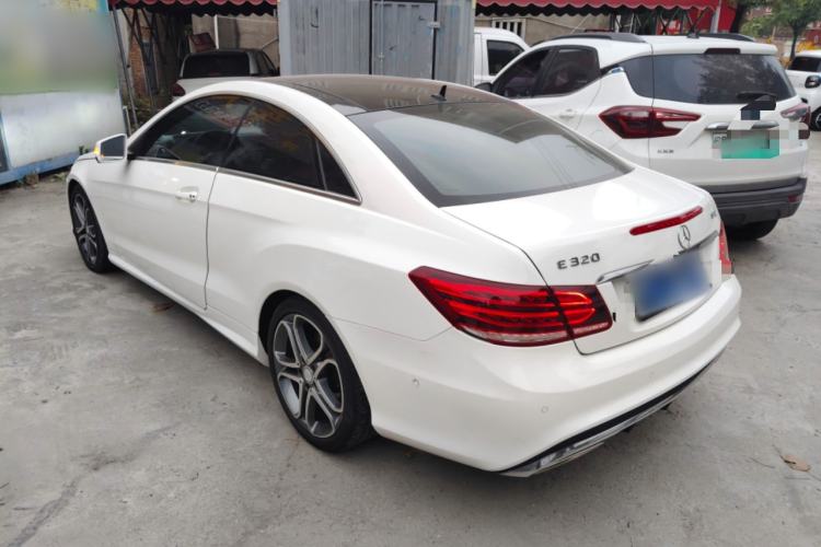 Used Mercedes-Benz E-Class 2014 E 260 Coupe Rear Left 45 Deg