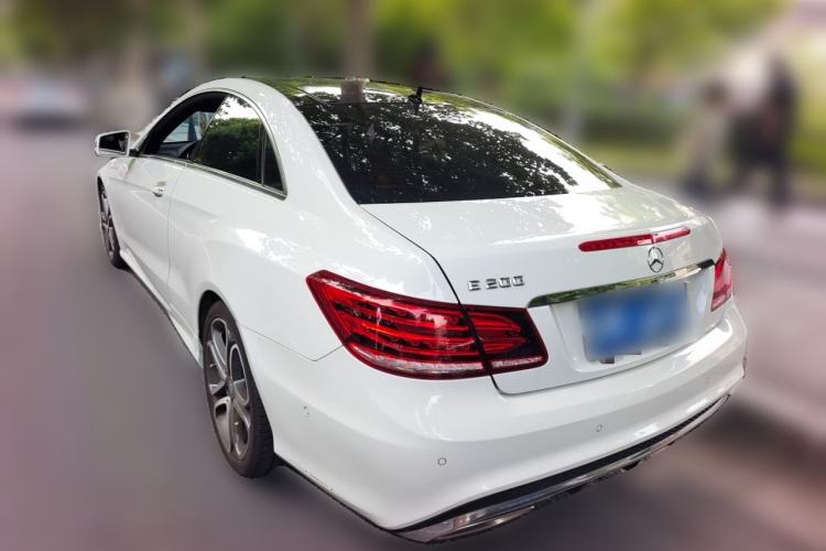 Used Mercedes-Benz E-Class 2014 E 200 Coupe Rear Left 45 Deg