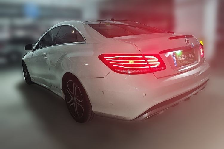 Used Mercedes-Benz E-Class 2014 E 200 Coupe Rear Left 45 Deg