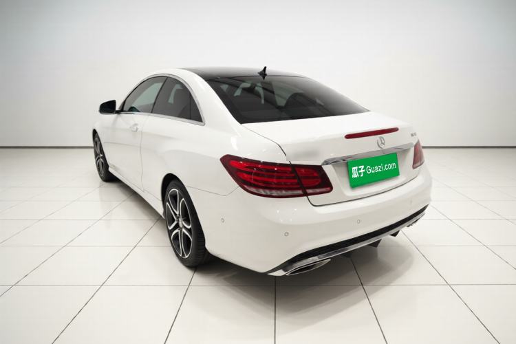 Used Mercedes-Benz E-Class 2014 E 200 Coupe Rear Left 45 Deg