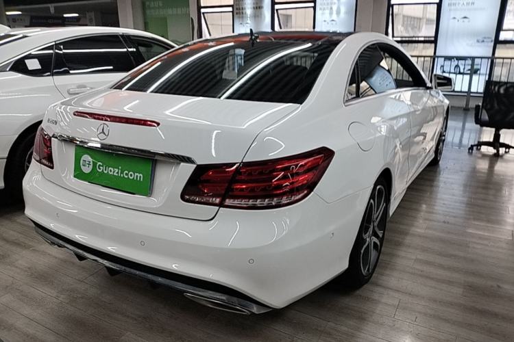 Used Mercedes-Benz E-Class 2014 E 200 Coupe Rear Right 45 Deg
