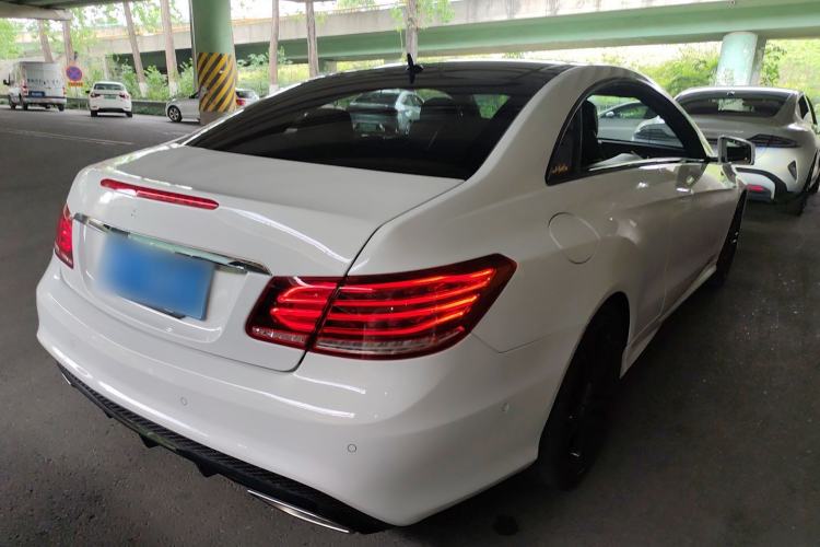 Used Mercedes-Benz E-Class 2014 E 260 Coupe Rear Right 45 Deg