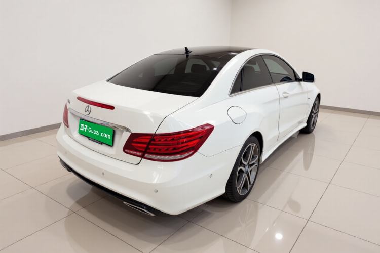 Used Mercedes-Benz E-Class 2014 E 200 Coupe Rear Right 45 Deg