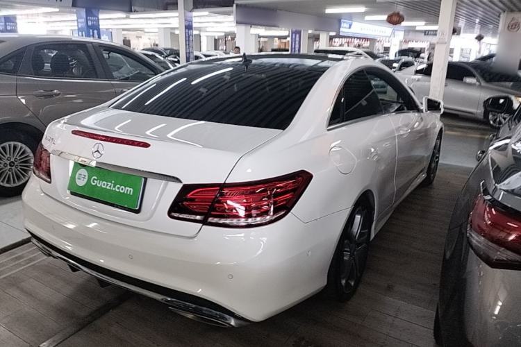 Used Mercedes-Benz E-Class 2014 E 200 Coupe Rear Right 45 Deg