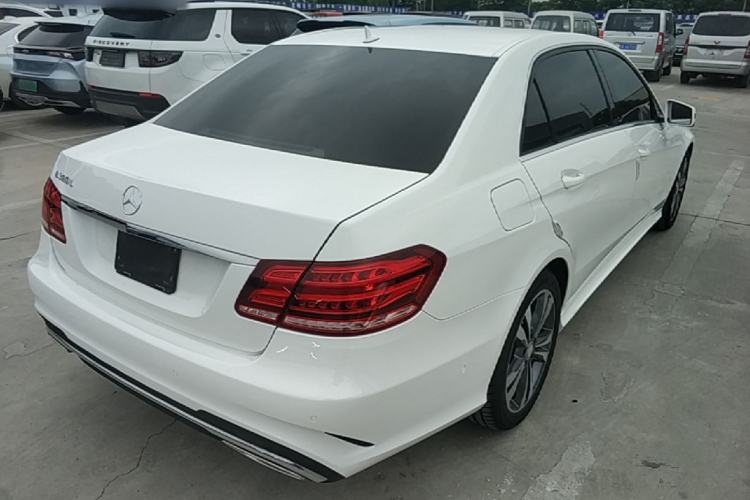 Used Mercedes-Benz E-Class 2014 E 300 L Sport Edition Rear Right 45 Deg