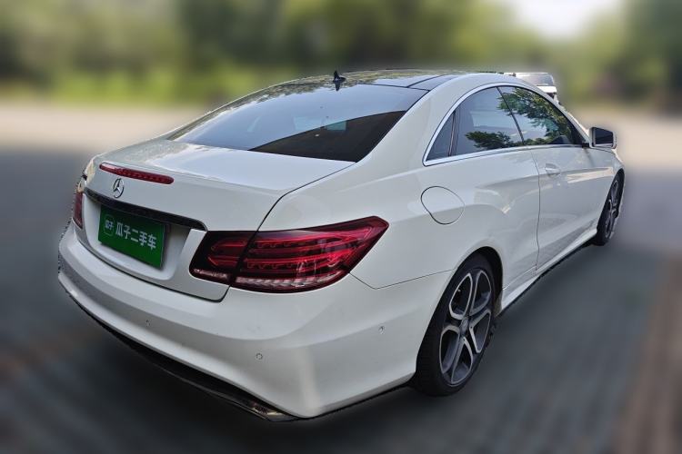 Used Mercedes-Benz E-Class 2014 E 200 Coupe Rear Right 45 Deg