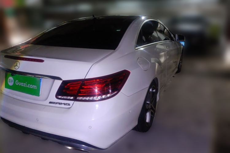 Used Mercedes-Benz E-Class 2014 E 200 Coupe Rear Right 45 Deg