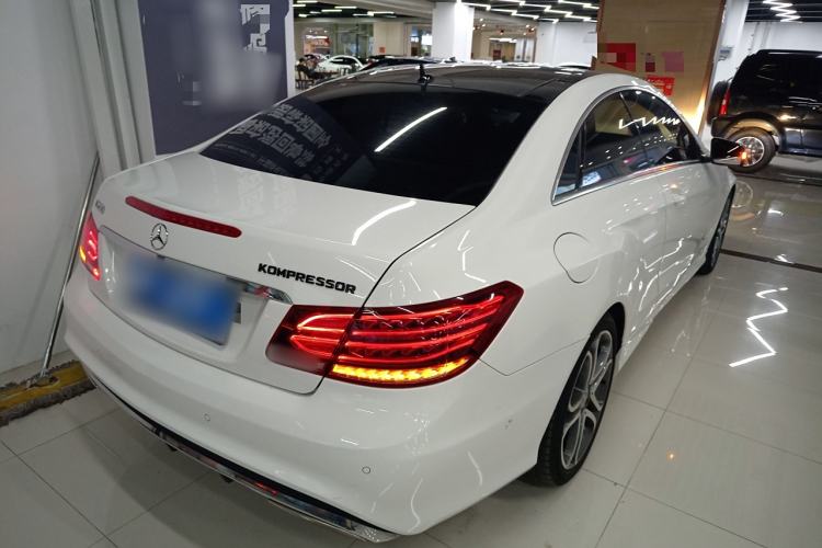Used Mercedes-Benz E-Class 2014 E 200 Coupe Rear Right 45 Deg