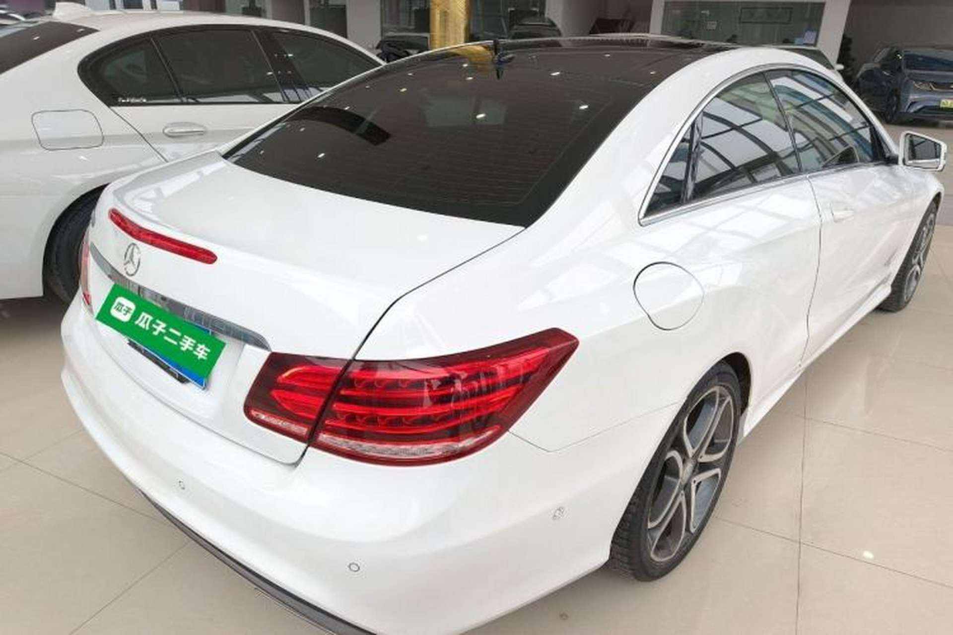Used Mercedes-Benz E-Class 2014 E 200 Coupe Rear Right 45 Deg