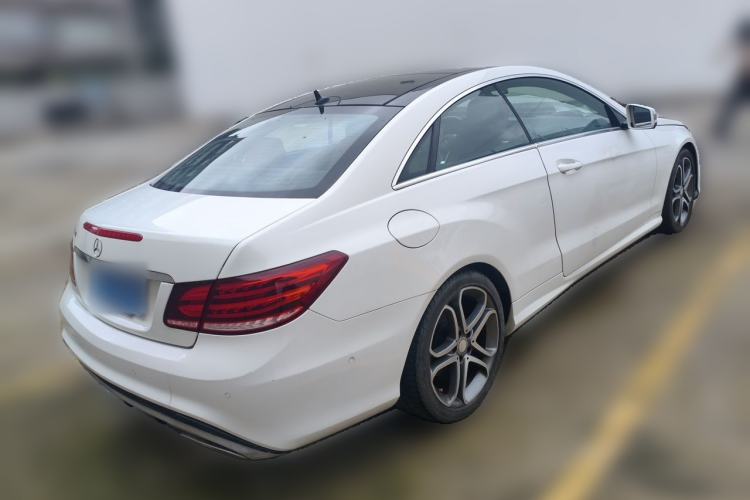Used Mercedes-Benz E-Class 2014 E 200 Coupe Rear Right 45 Deg
