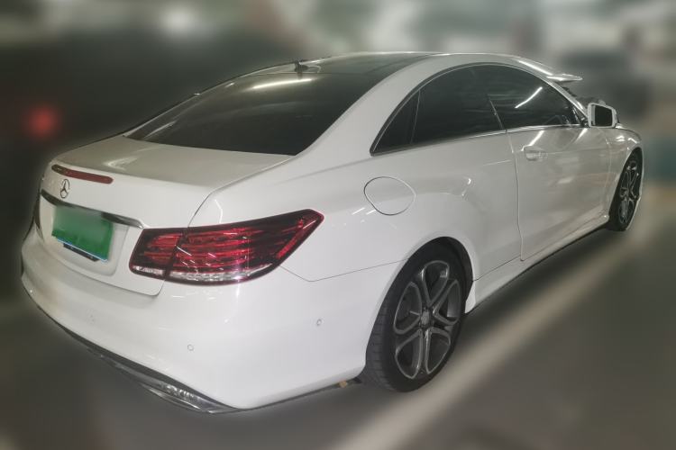 Used Mercedes-Benz E-Class 2014 E 200 Coupe Rear Right 45 Deg