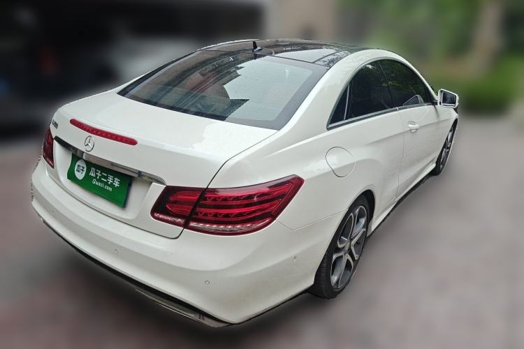 Used Mercedes-Benz E-Class 2014 E 200 Coupe Rear Right 45 Deg