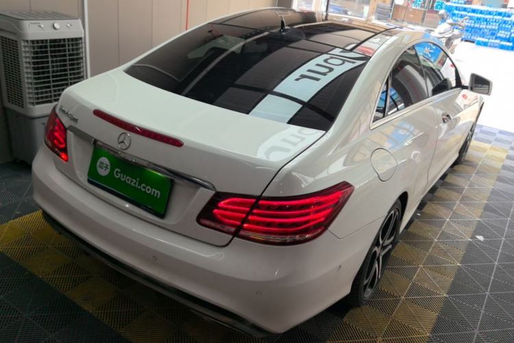 Used Mercedes-Benz E-Class 2014 E 200 Coupe Rear Right 45 Deg
