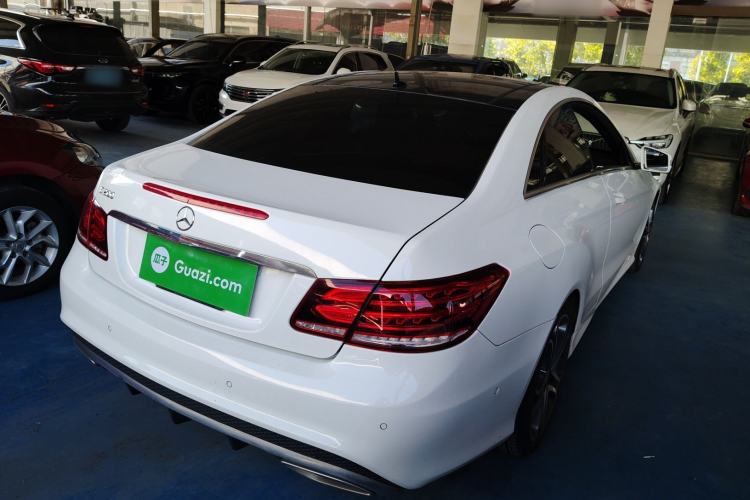 Used Mercedes-Benz E-Class 2014 E 200 Coupe Rear Right 45 Deg