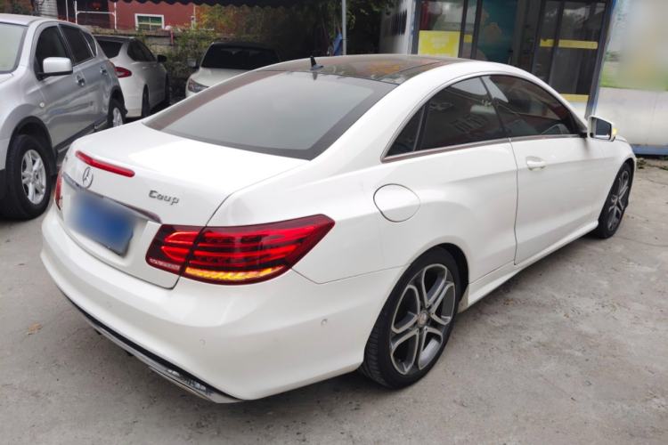 Used Mercedes-Benz E-Class 2014 E 260 Coupe Rear Right 45 Deg