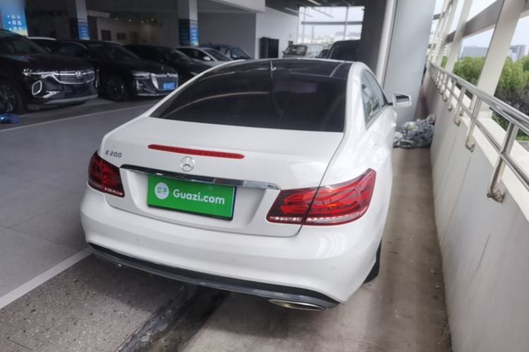 Used Mercedes-Benz E-Class 2014 E 200 Coupe Rear Right 45 Deg