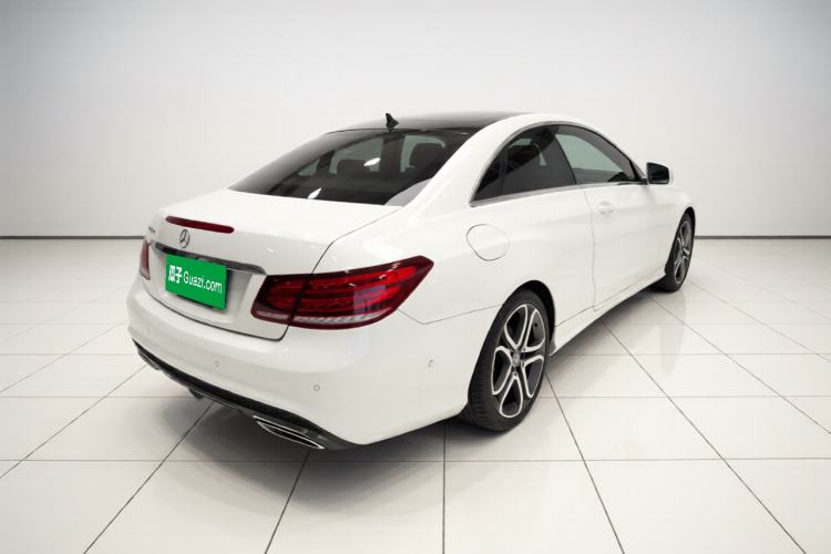 Used Mercedes-Benz E-Class 2014 E 200 Coupe Rear Right 45 Deg
