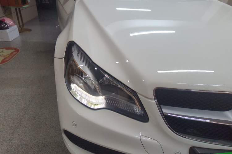 Used Mercedes-Benz E-Class 2014 E 200 Coupe Right Front Headlight