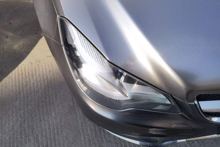 Used Mercedes-Benz E-Class 2014 E 200 Coupe Right Front Headlight