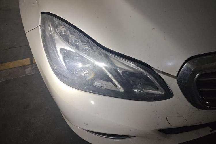 Used Mercedes-Benz E-Class 2014 E 260 L Luxury Model Right Front Headlight