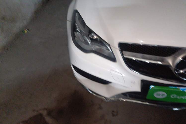 Used Mercedes-Benz E-Class 2014 E 200 Coupe Right Front Headlight