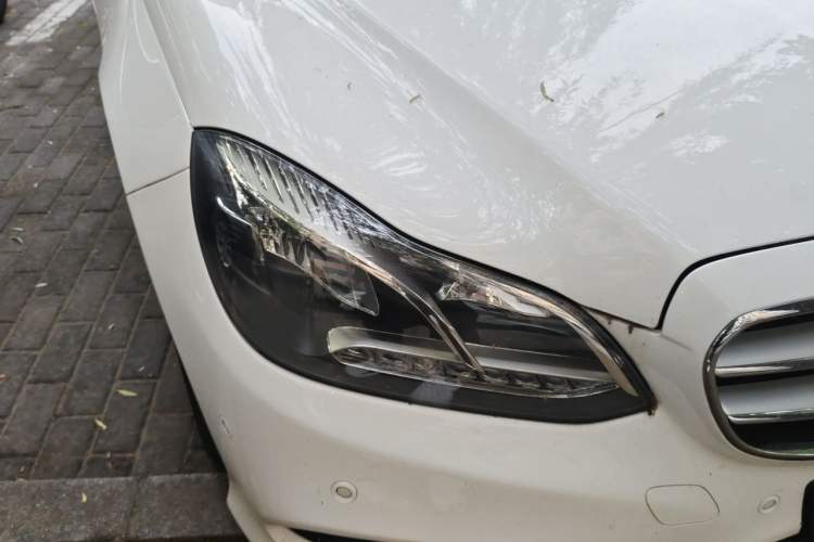 Used Mercedes-Benz E-Class 2014 Restyled E 260 L Sport Edition Right Front Headlight