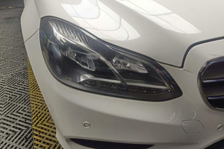 Used Mercedes-Benz E-Class 2014 Restyled E 260 L Sport Edition Right Front Headlight