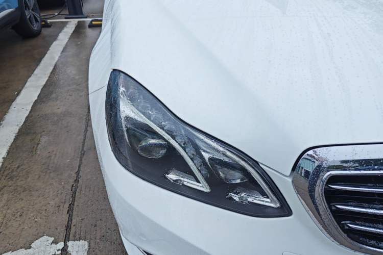 Used Mercedes-Benz E-Class 2014 E 300 L Right Front Headlight