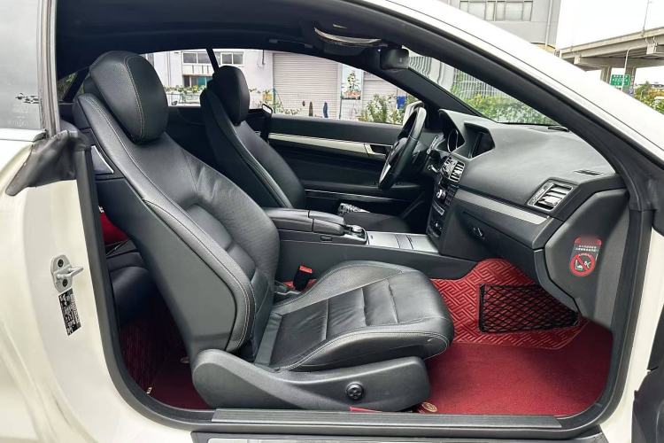 Used Mercedes-Benz E-Class 2014 E 260 Coupe Right Front Seat
