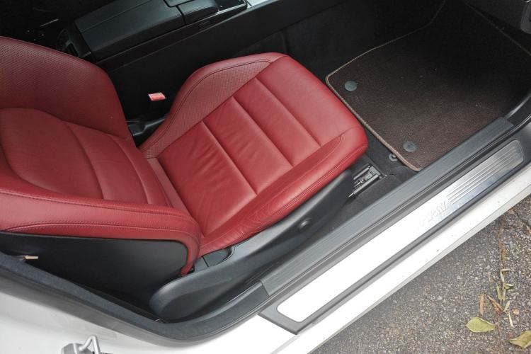Used Mercedes-Benz E-Class 2014 E 200 Coupe Right Front Seat
