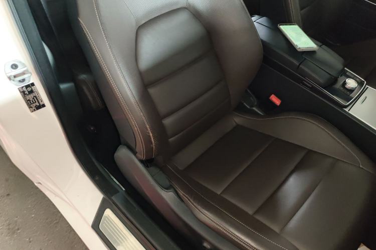 Used Mercedes-Benz E-Class 2014 E 260 Coupe Right Front Seat