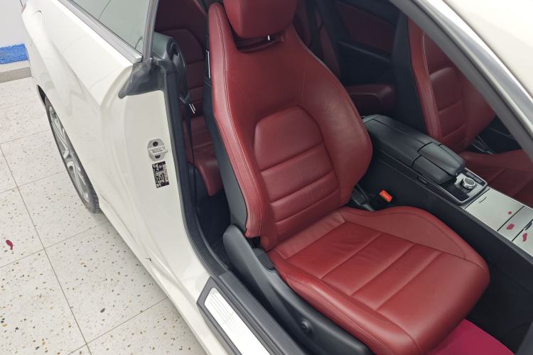 Used Mercedes-Benz E-Class 2014 E 200 Coupe Right Front Seat