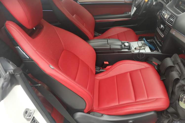 Used Mercedes-Benz E-Class 2014 E 260 Coupe Right Front Seat