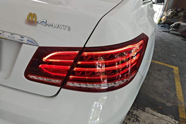 Used Mercedes-Benz E-Class 2014 E 260 Coupe Right Rear Taillight