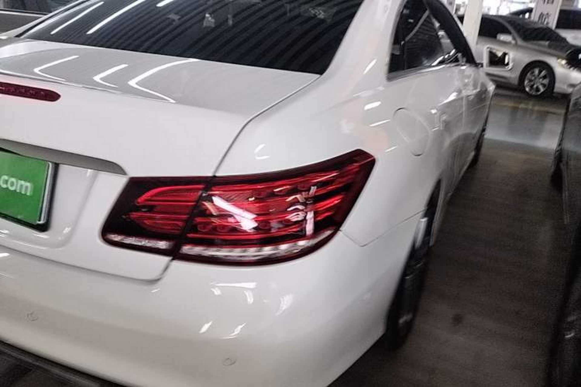 Used Mercedes-Benz E-Class 2014 E 200 Coupe Right Rear Taillight