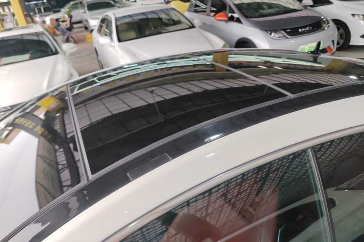 Used Mercedes-Benz E-Class 2014 E 260 Coupe Roof